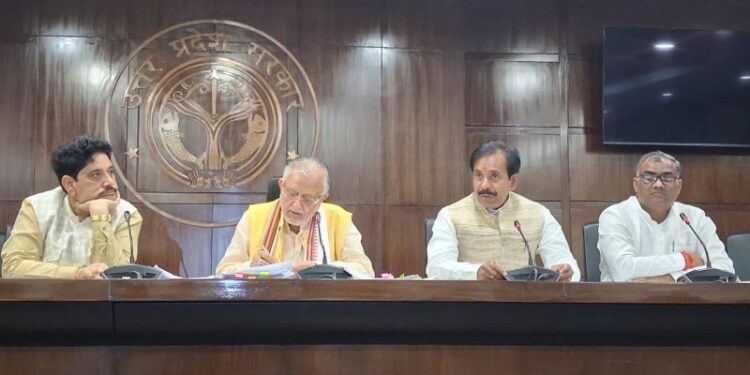 Yogi Cabinet