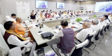 Yogi Cabinet