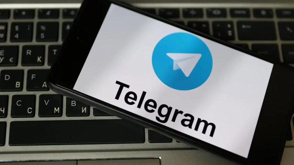 WhatsApp के बाद अब Telegram और Signal को नोटिस, यूजरनेम फीचर पर सरकार की ‘पैनी नजर’