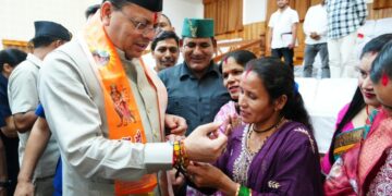 Women tied defense thread to CM Dhami
