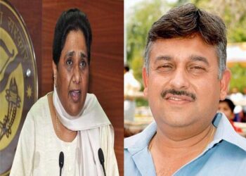 Mayawati expelled former minister Antu Mishra from the BSP.