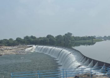 Parichha Dam
