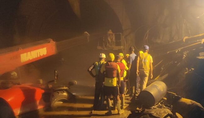 Pipalkoti tunnel accident: Seven dead, rescue operation underway.