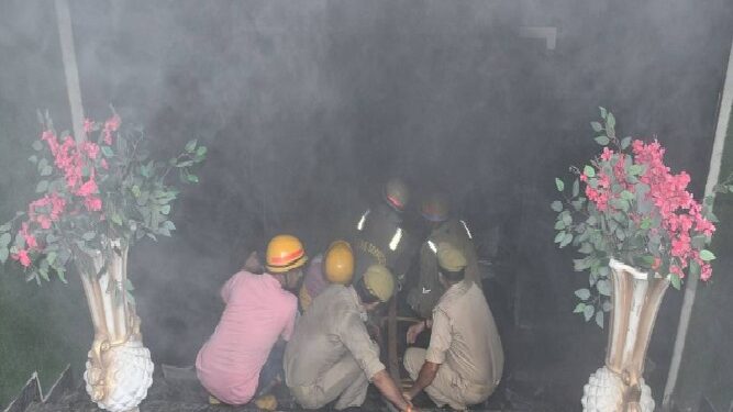 Fire breaks out at a sealed restaurant in Indiranagar.