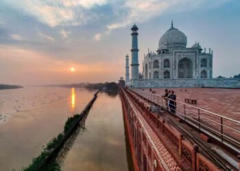 Natural beauty along the banks of the Yamuna in Agra will be enhanced.