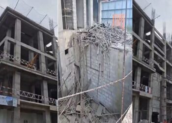Shuttering collapses at ‘Vrindavan Courtyard Mall'