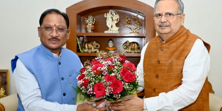 CM Vishnudev Sai met Assembly Speaker Dr. Raman Singh.