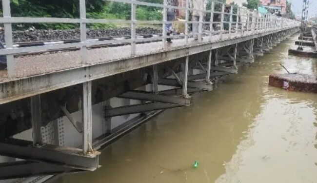 Havoc caused by floods on the Patna-Gaya rail section in Bihar.