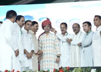 Jayant Chaudhary's show of strength at the Swabhiman Rally.